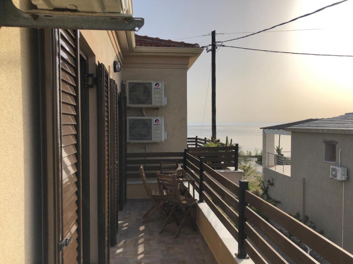 Ayerina First Floor Apartment Arillas  Exterior photo