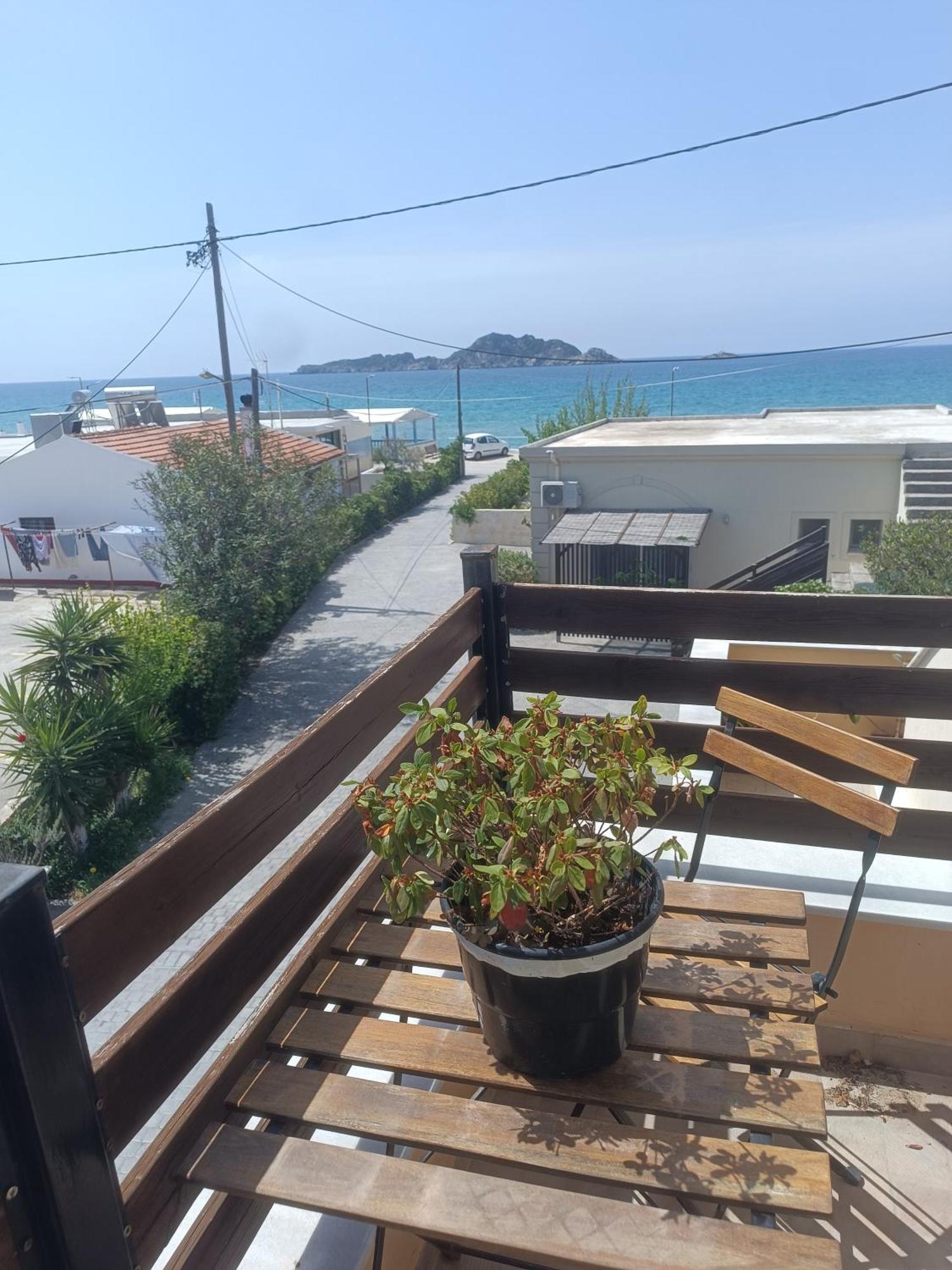 Ayerina First Floor Apartment Arillas  Exterior photo
